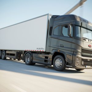 Semi truck with white trailer