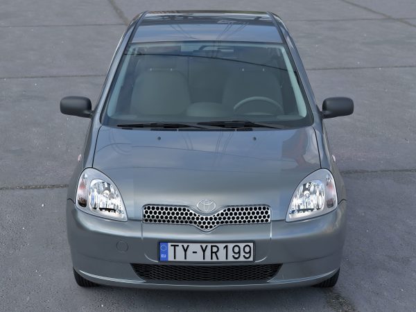 Toyota Yaris 2000