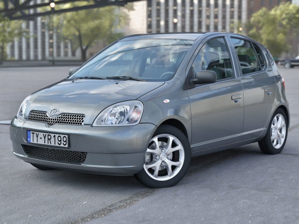 Toyota Yaris 2000